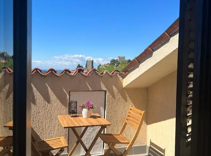 Vista Del Mar Bed and Breakfast 3*